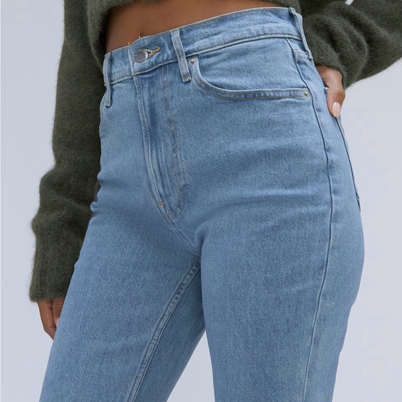 Everlane The Original Cheeky® Jean - Picture 5 of 6